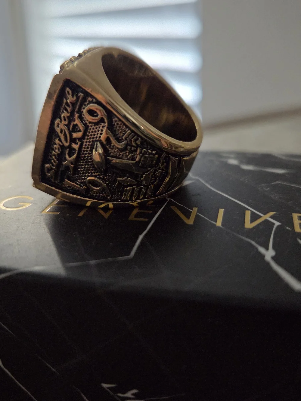 Los Angeles Champions Decorative Championship Ring - Gold & Navy